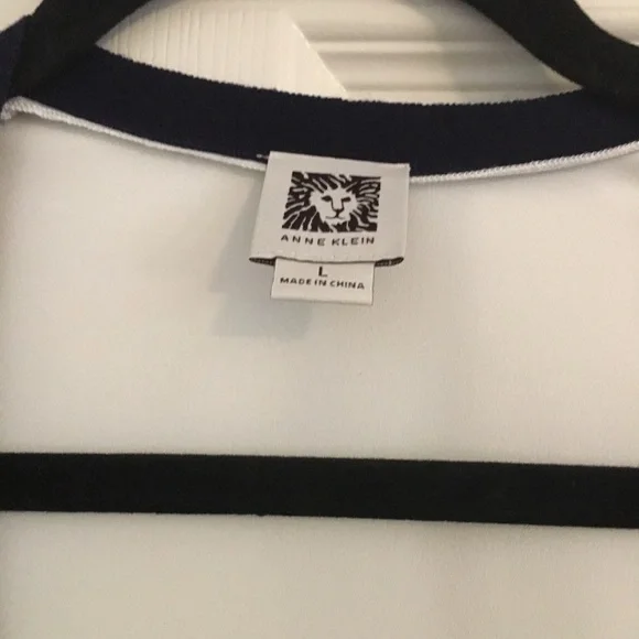 Anne Klein Navy Blue & Ivory Sweater - Picture 3 of 6